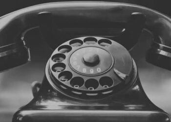 Photo of vintage rotary telephone representing antiquated yellow pages advertising.