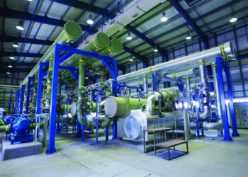 Explore industrial internet marketing best practices for 2025.